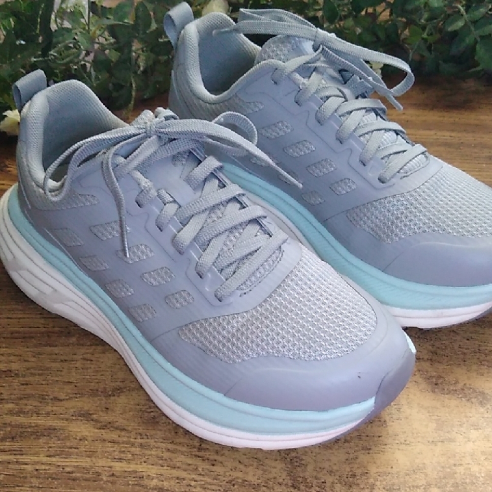 Gray and Blue Athletic Shoes with Breathable Mesh and Cushioning Size 8 Women's